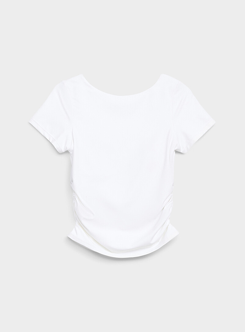 I.FIV5: Le t-shirt fronces dos &eacute;chancr&eacute; toucher velout&eacute; Bonnets int&eacute;gr&eacute;s | Maintien l&eacute;ger Blanc pour femme